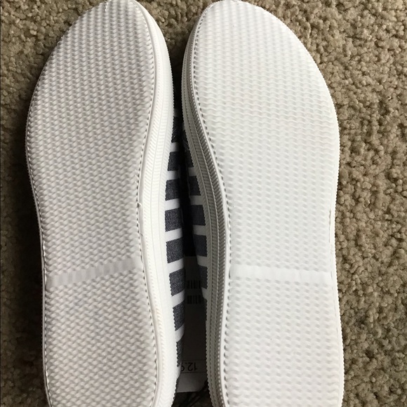 Ladies H&M Shoes - Picture 5 of 6